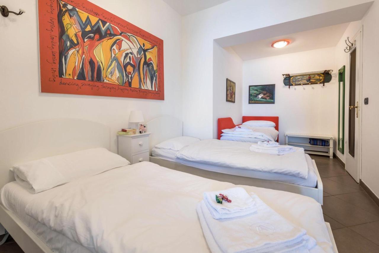 טורי דל בנקו Residence La Mignon Oleandri מראה חיצוני תמונה